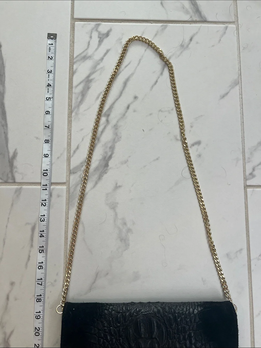 House of Harlow Black Croc-Embossed Shoulder Bag with Gold Chain - Picture 3 of 7